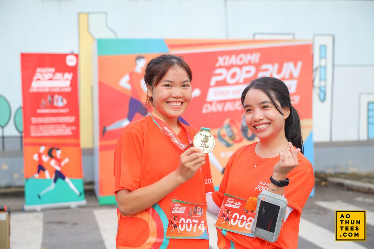 Nổi bật áo thun đồng phục sự kiện Xiaomi Pop Run 2022 - R ao thun pop run xiaomi 5b